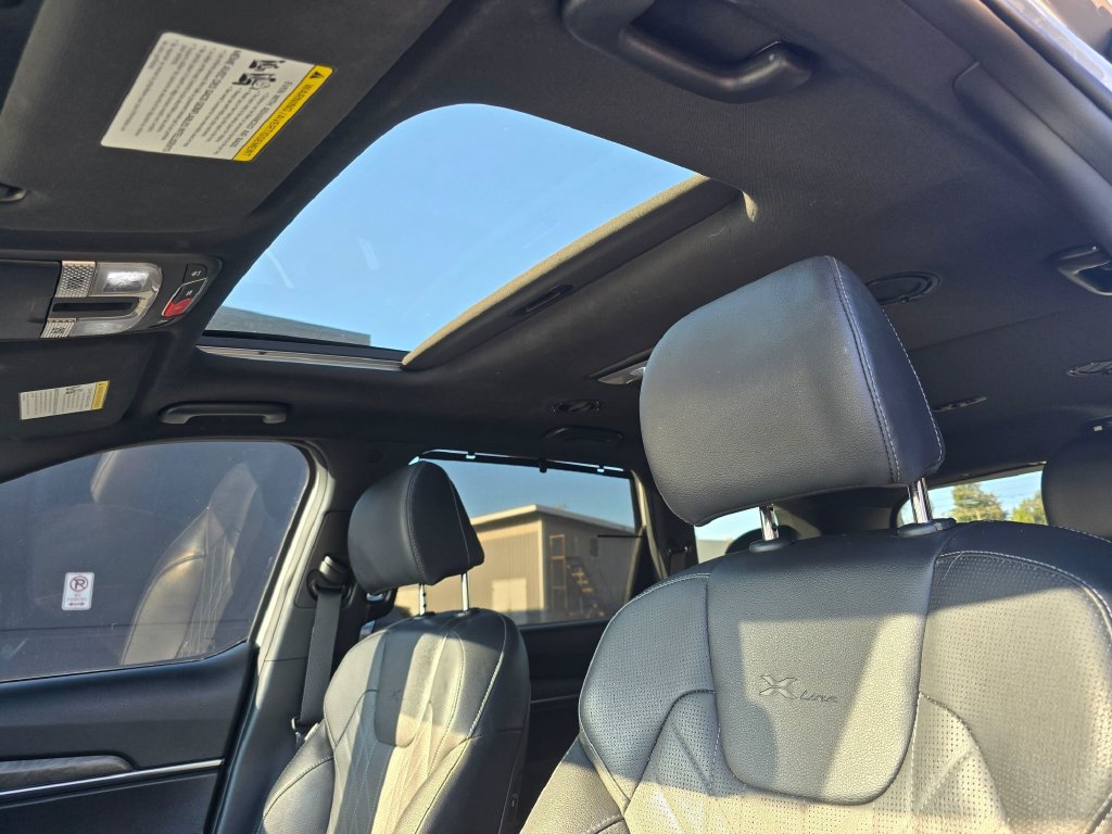 Used 2024 Kia Telluride EX X-Line AWD/4WD image 18