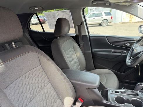 Used 2018 Chevrolet Equinox LT FWD image 20