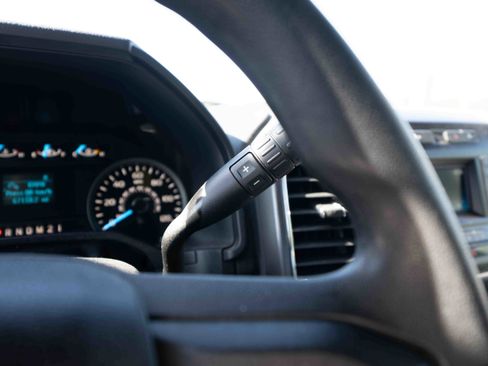 Used 2016 Ford F150 XLT RWD image 14