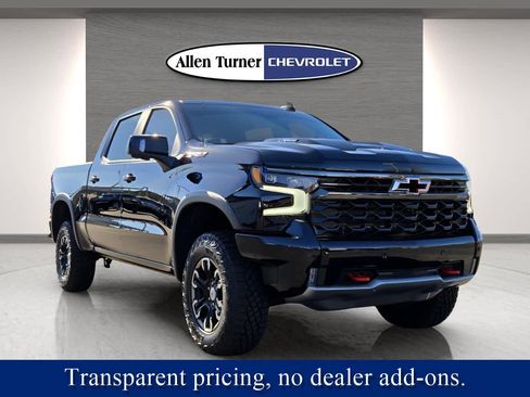 Used 2025 Chevrolet Silverado 1500 ZR2 w/ Technology Package image 2