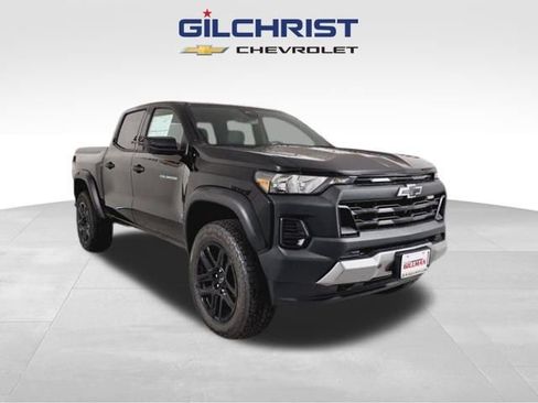 New 2025 Chevrolet Colorado Trail Boss w/ Midnight Edition image 1
