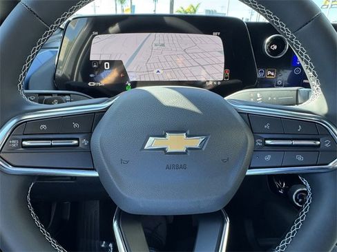 New 2026 Chevrolet Equinox EV LT image 15