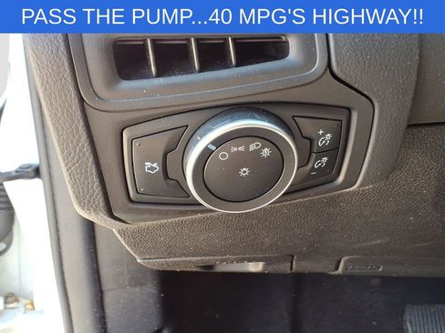 Used 2016 Ford Focus S w/ Exterior Protection Package image 19