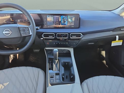 New 2026 Nissan Sentra SL w/ Floor Mat Package FWD image 23