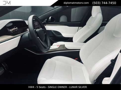 Used 2025 Tesla Model S AWD/4WD image 17