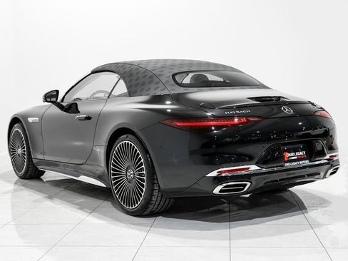 Used 2026 Mercedes-Benz Maybach SL 680 image 12