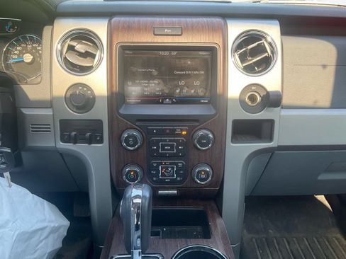 Used 2014 Ford F150 Lariat w/ Equipment Group 502A Luxury AWD/4WD image 11