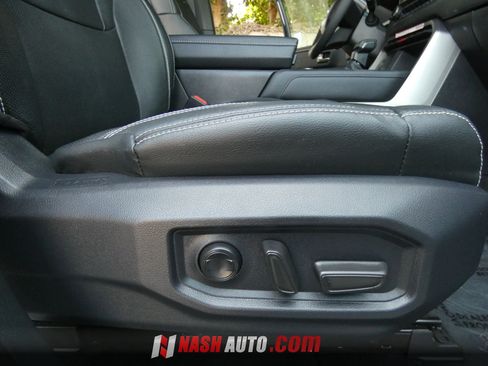 Used 2026 Toyota Tundra Limited w/ TRD Off-Road Package AWD/4WD image 32