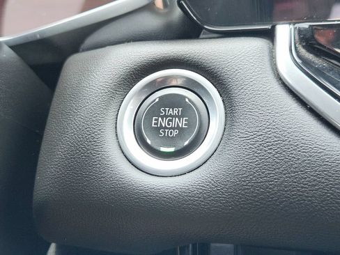 Used 2024 GMC Canyon Elevation w/ Convenience Package AWD/4WD image 21