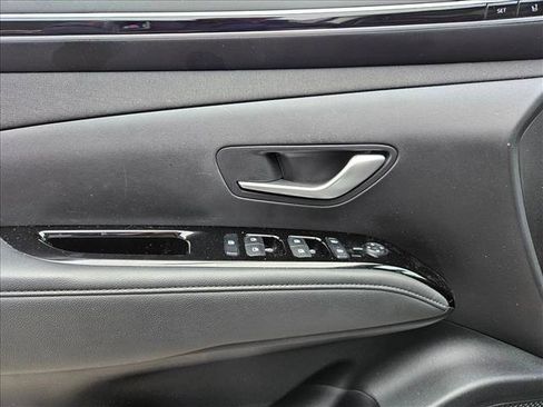 Certified 2024 Hyundai Tucson Limited image 9