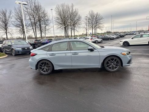 Used 2023 Honda Civic Sport Touring image 10