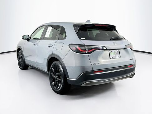 Used 2025 Honda HR-V Sport image 5