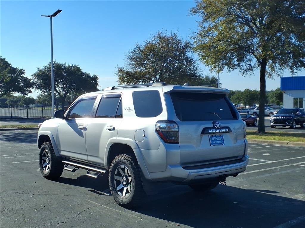 Used 2023 Toyota 4Runner TRD Off-Road AWD/4WD image 7