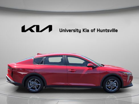 New 2026 Kia K4 FWD image 8