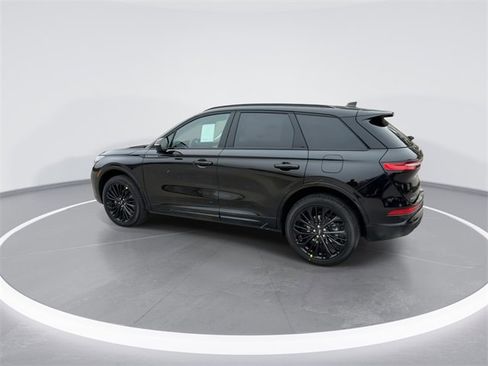 New 2026 Lincoln Corsair Premiere image 5