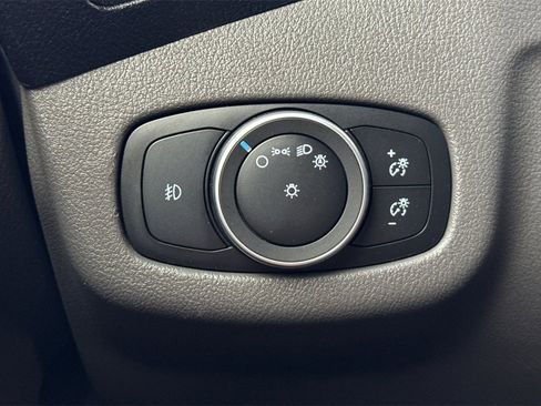 Used 2021 Ford Transit Connect XLT image 32