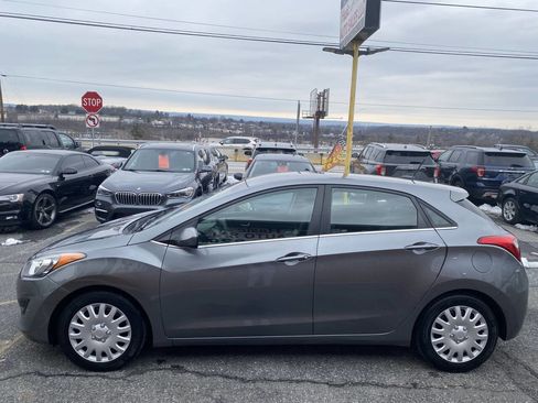 Used 2016 Hyundai Elantra GT image 8