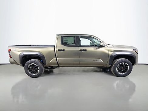 New 2026 Toyota Tacoma TRD Off-Road AWD/4WD image 4