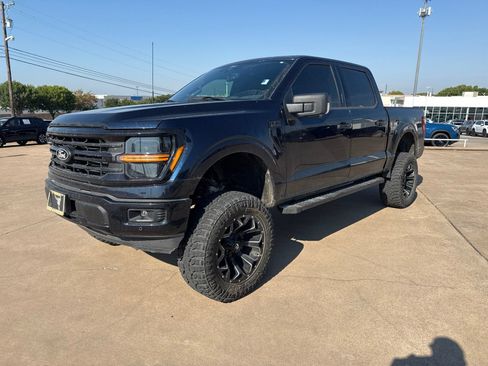 Used 2024 Ford F150 XLT w/ Equipment Group 302A MID RWD image 3
