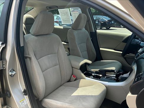 Used 2013 Honda Accord EX image 7