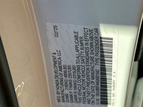 Certified 2025 Acura TLX w/ Technology Package image 25