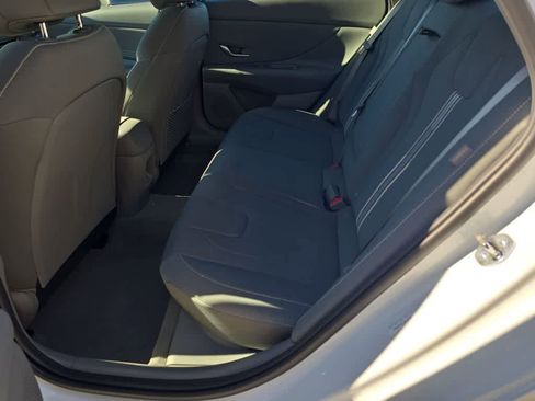 New 2026 Hyundai Elantra SEL Sport Premium image 20