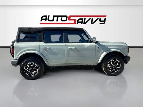 Used 2023 Ford Bronco Outer Banks AWD/4WD image 8