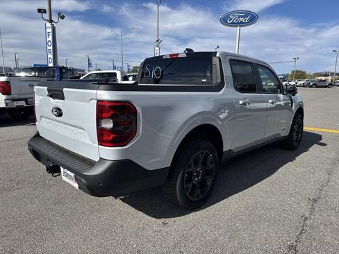 New 2026 Ford Maverick Lariat w/ Black Appearance Package image 5