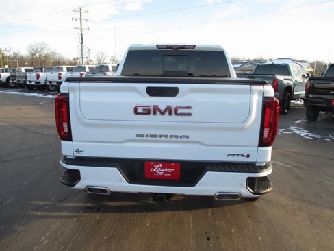 Certified 2025 GMC Sierra 1500 AT4 w/ AT4 Premium Package image 6