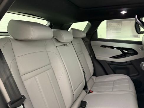 Used 2026 Land Rover Range Rover Evoque S image 30