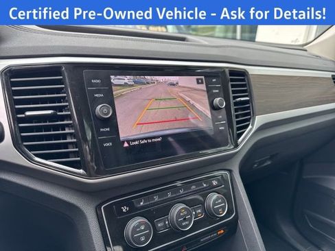 Certified 2022 Volkswagen Atlas SE w/ Black Wheel Package AWD/4WD image 12