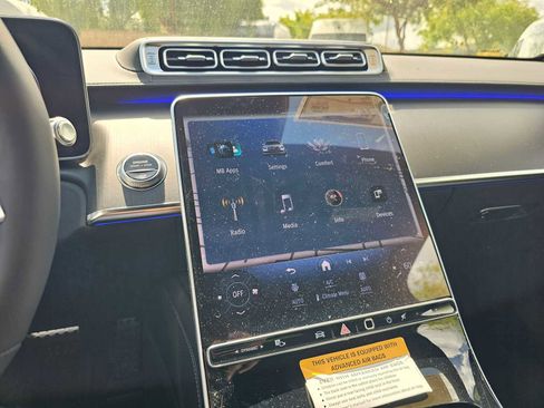 New 2025 Mercedes-Benz S 580 4MATIC Sedan image 27