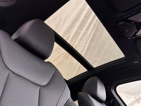 Used 2023 BMW X4 xDrive30i w/ Premium Package AWD/4WD image 17
