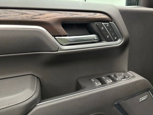 New 2026 GMC Sierra 1500 SLT w/ SLT Premium Plus Package image 17