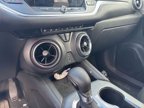 Used 2022 Chevrolet Blazer LT image 13