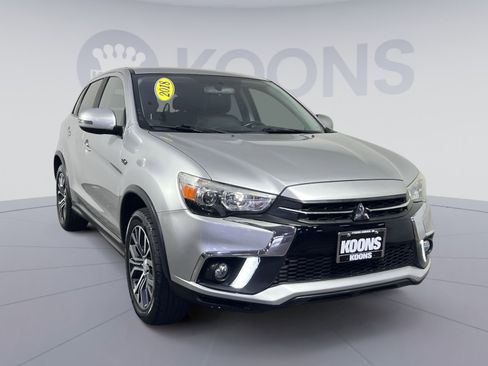 Used 2018 Mitsubishi Outlander Sport SE image 7