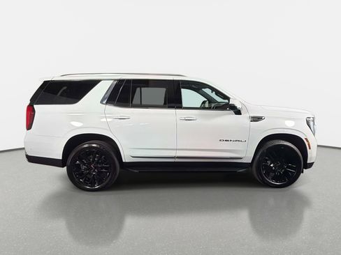 Used 2026 GMC Yukon Denali AWD/4WD image 2