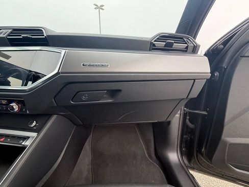 Used 2025 Audi Q3 2.0T Premium AWD/4WD image 31