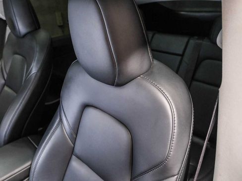 Used 2023 Tesla Model Y 2WD image 24