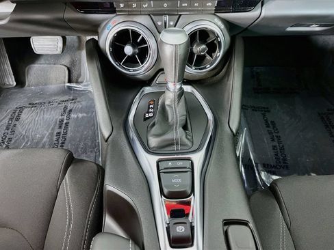 Used 2022 Chevrolet Camaro LT RWD image 23