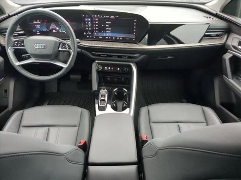 Certified 2025 Audi Q5 Premium w/ Convenience Package AWD/4WD image 19