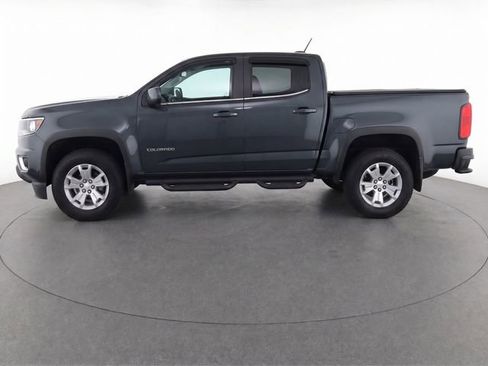 Used 2017 Chevrolet Colorado LT w/ Safety Package RWD image 4