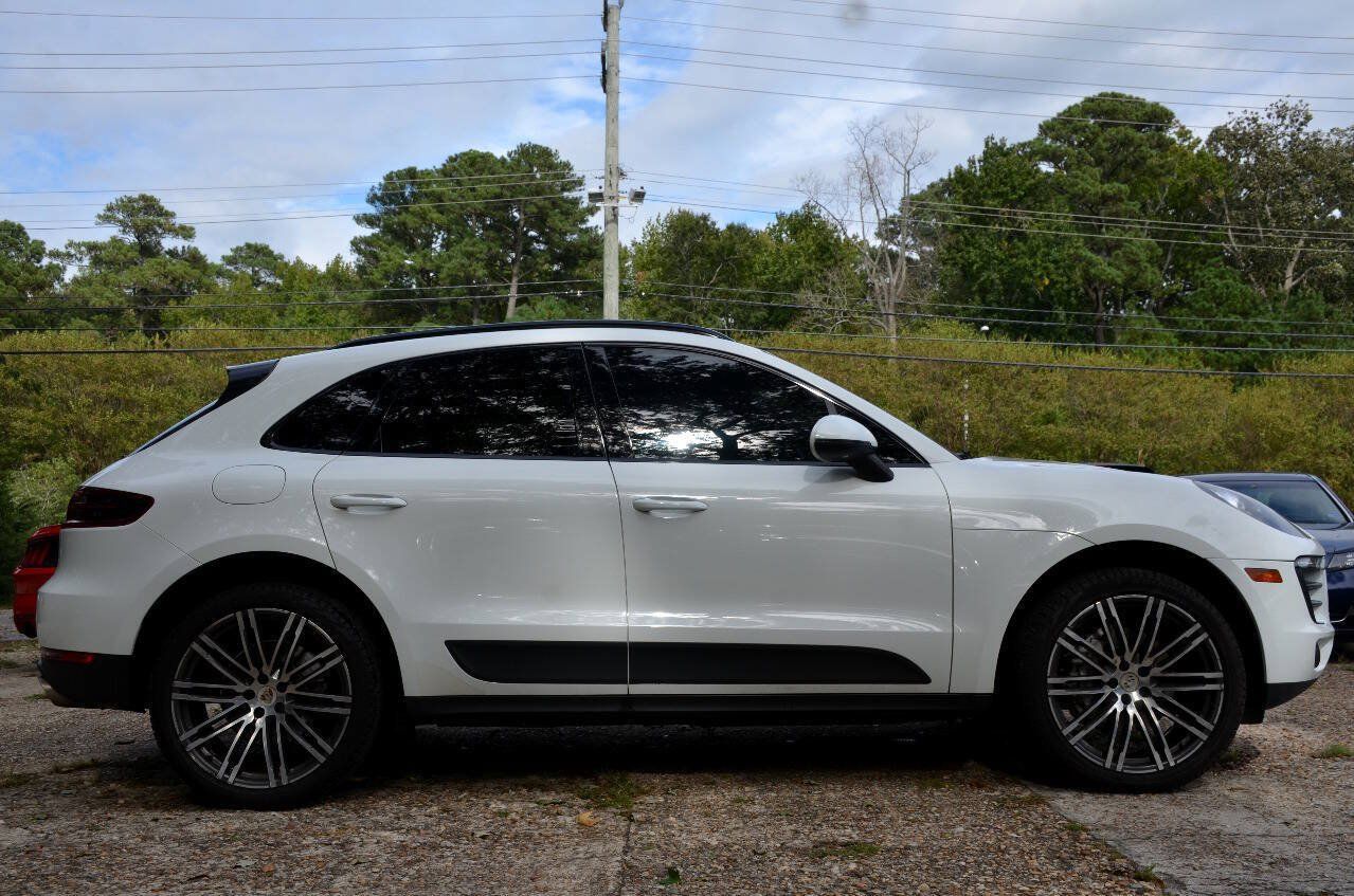 Used 2017 Porsche Macan S AWD/4WD image 6