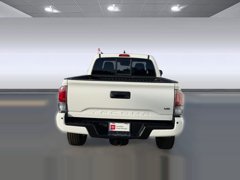 Certified 2022 Toyota Tacoma TRD Sport w/ Technology Package image 10