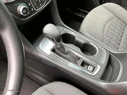 Used 2024 Chevrolet Equinox LT FWD image 15