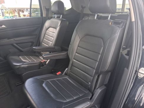 Used 2019 Volkswagen Atlas SEL Premium AWD/4WD image 14