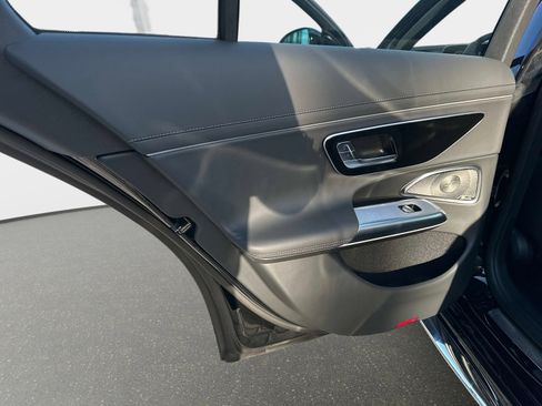 New 2026 Mercedes-Benz E 53 AMG e 4MATIC Sedan image 11