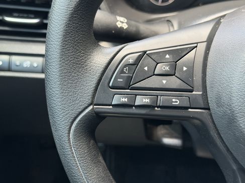 Used 2025 Nissan Altima 2.5 S FWD image 55