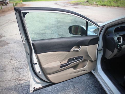 Used 2014 Honda Civic LX image 61