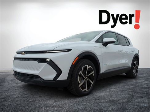 New 2026 Chevrolet Equinox EV LT image 8